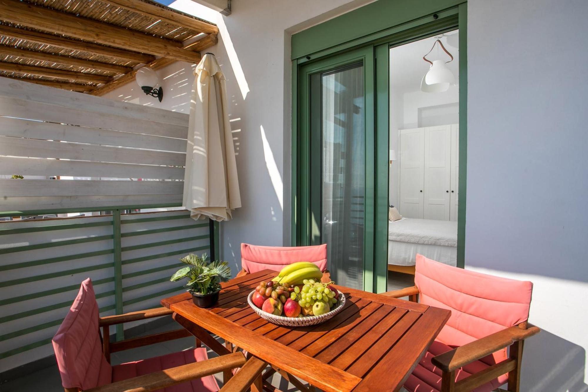 Egli Luxury Apartments Archangelos  Exterior photo